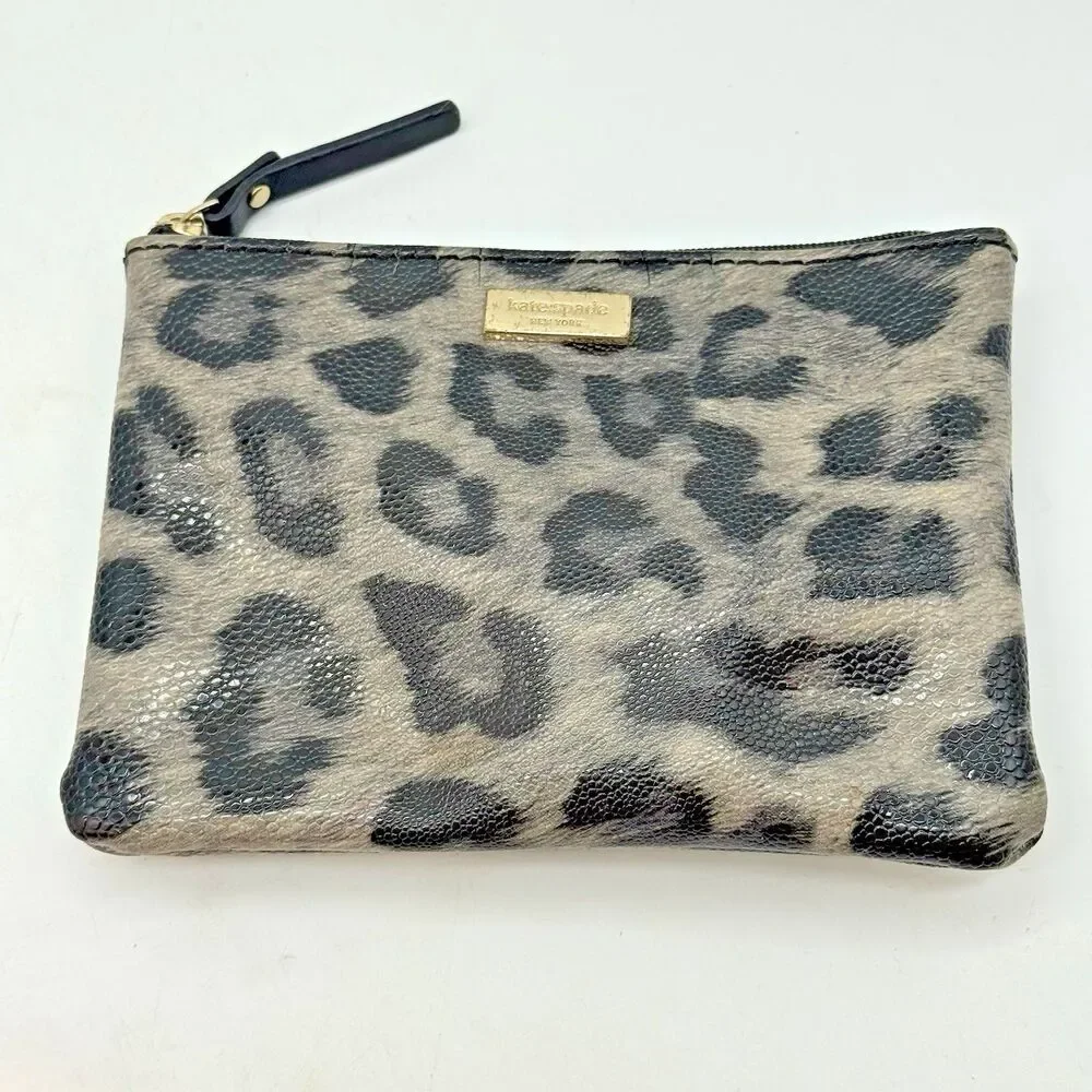 Kate Spade New York Spencer Leopard Print M 6.5x4.75 Lined Zip Pouch WLRU2017